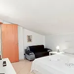 Lo Scoglio Apartman
