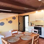 Апартаменты Lo Scoglio *