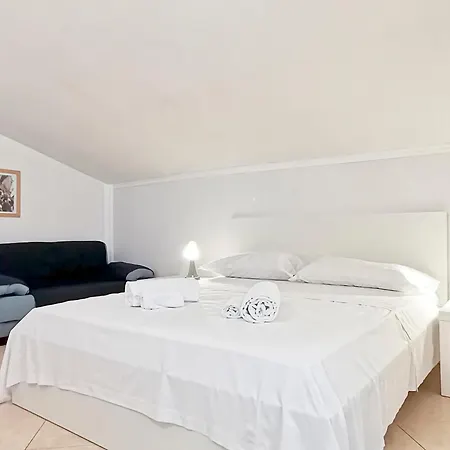 Lo Scoglio Apartment Bari