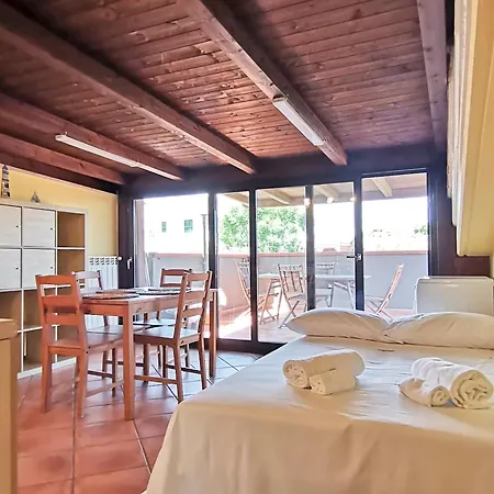 Apartment Lo Scoglio *